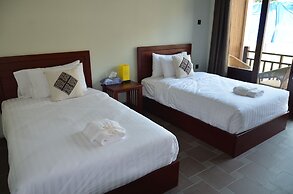 Saksiri Riverside Boutique Hotel