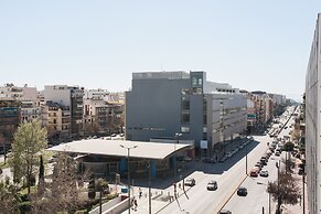 Big Central Metro Station Apartment 2