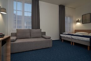 Fama Residence