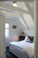 Moffid's Place
