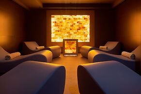 Amphora Hotel