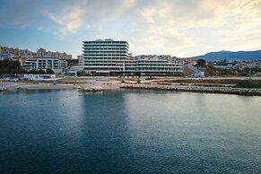 Amphora Hotel