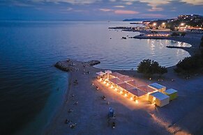 Amphora Hotel