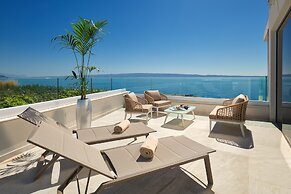 Amphora Hotel