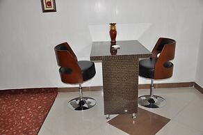 Elite Suites Hotel