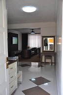 Elite Suites Hotel