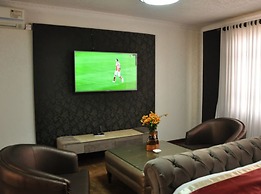 Elite Suites Hotel
