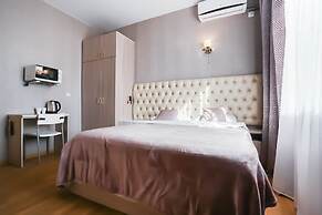 Mini-Hotel Granat