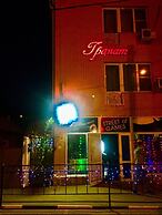 Mini-Hotel Granat
