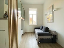 Studio Apt Orchard on Rokova St