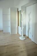 Studio Apt Orchard on Rokova St