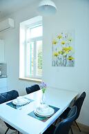 Studio Apt Orchard on Rokova St