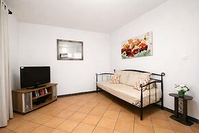 Apt Lavender on Nincevica St-1 BR Apt