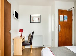 Clifton Mount Hotel