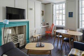 Dream Stays Bath - Beau Street