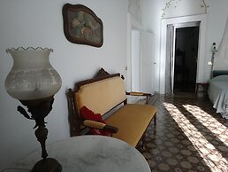 Le Foglie di Acanto