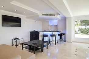 Exclusive 5star sea view villa Elviria