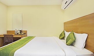 Itsy Hotels Jansi Residency