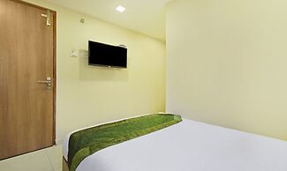 Itsy Hotels Jansi Residency