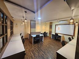 The Crescent Suites