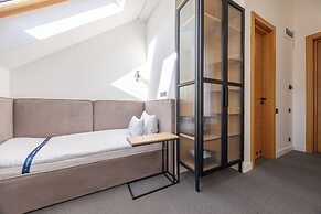 FERENC Hotel & Restaurant