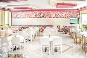 Alexandros Hotel