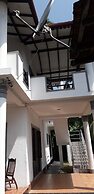 Royal Beach Villa