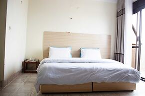 Okapi Hotel