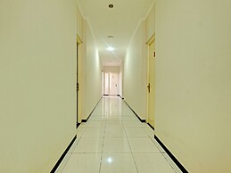 Super OYO 389 Sky Guesthouse