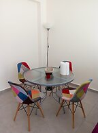 One Bedroom Apartment at Longbeach