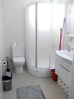 One Bedroom Apartment at Longbeach
