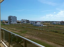 Studio Apartment at Longbeach