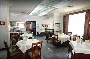 Astor Hotel