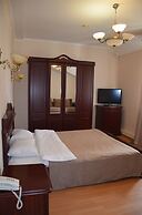 SunHotel