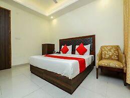 OYO 23466 Hotel Planet