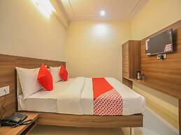 OYO 24565 Hotel Morgan