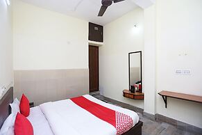 OYO 26808 Shree Ram Residency