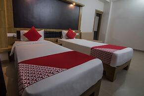 OYO 15700 Spectrum Residency