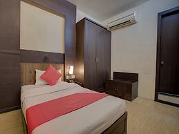 OYO 26196 Hotel Vip Regency