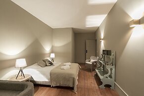 Nomad Town House