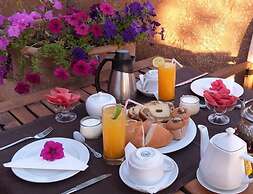 Amoudou Lodge Camp