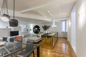 Koru Central Downtown Design Apartment