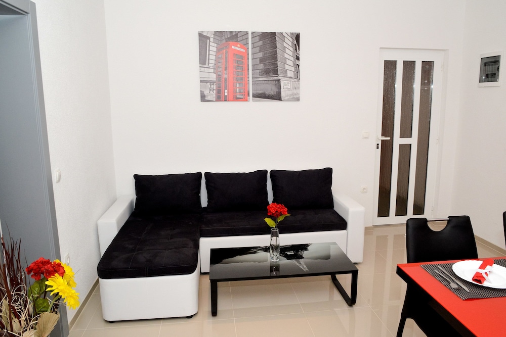 Apartments Julijana