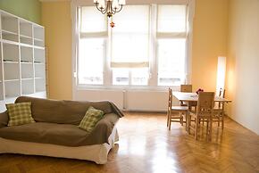 Opera Theater Apartment