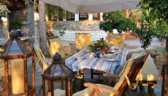 Byblos Luxury Villa