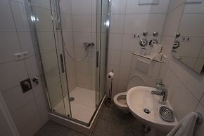 AB Apartment 109