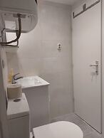 Homey 1-BR Apt