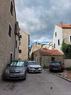 Homey 1-BR Apt