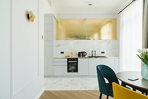 No.4 Residence