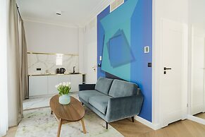 No.4 Residence